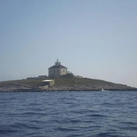 Seabreeze Hvar *