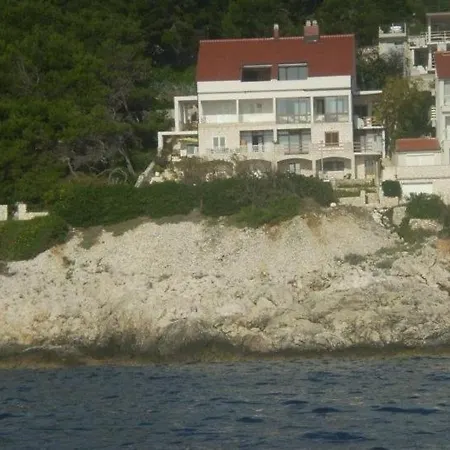 Seabreeze Hvar Apartman