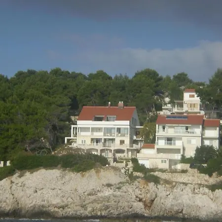 Seabreeze Hvar