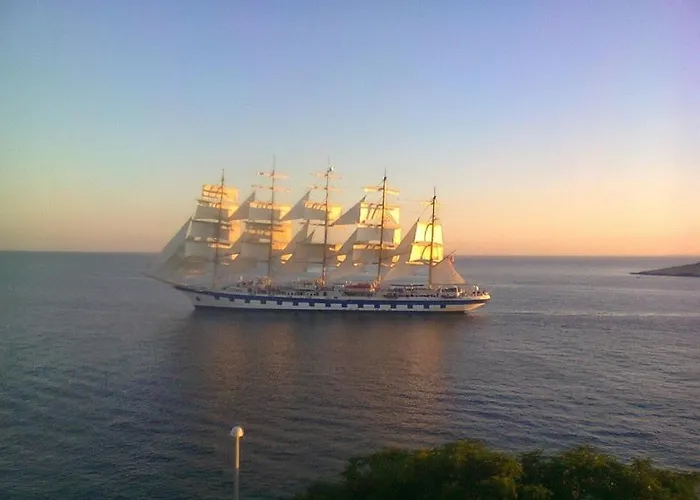 Seabreeze Hvar アパート